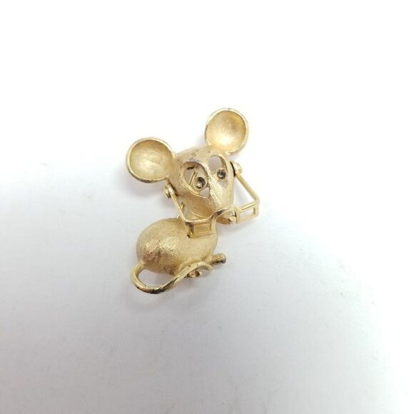 Vintage Avon Mouse with Glasses Brooch, Retro Gold Tone Lapel PIn, Estate - Picture 6 of 6